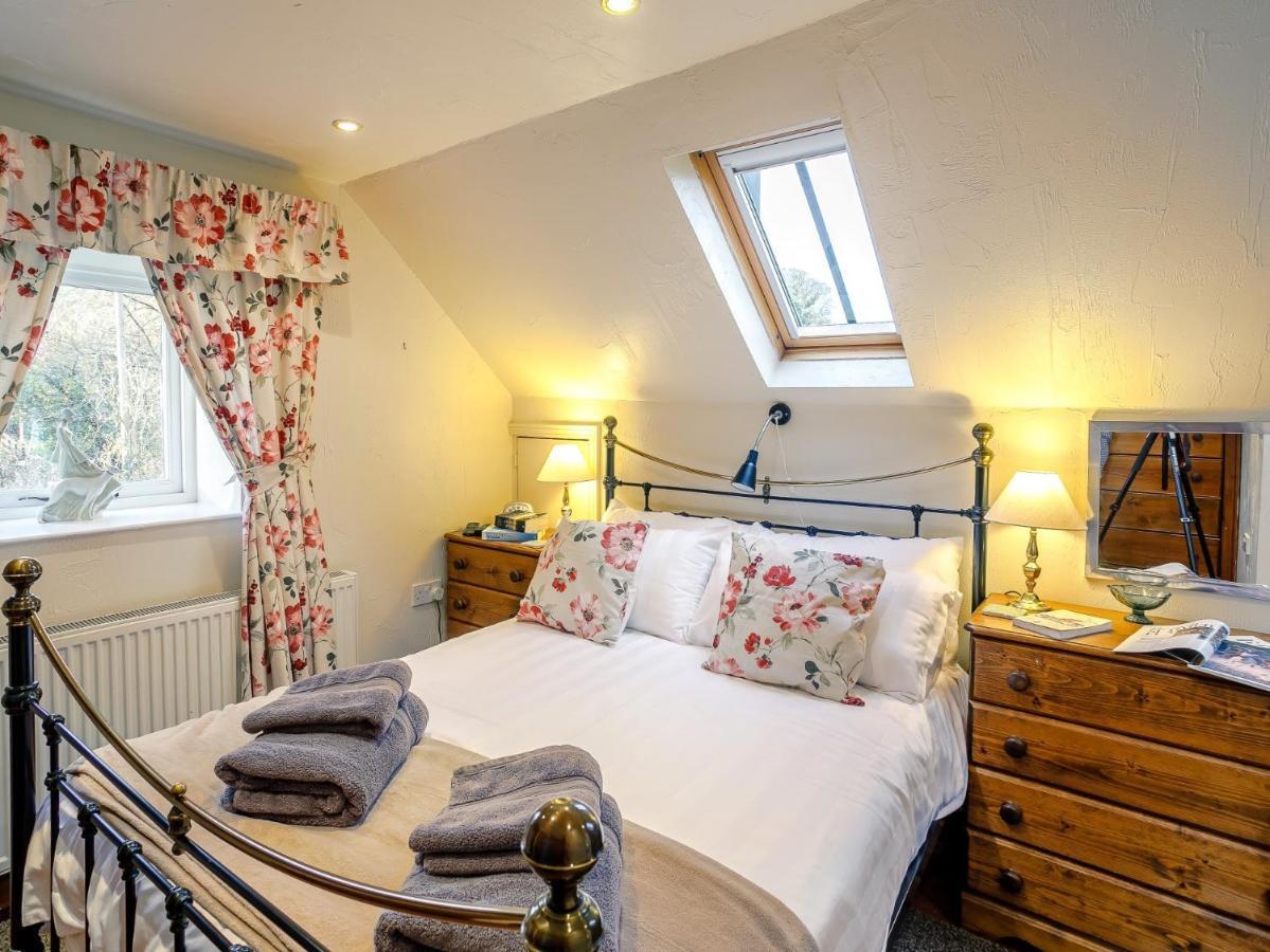 Villa 1 Bed In Fenny Bentley 80376 Esterno foto